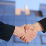 handshake 3298 455 1280